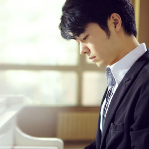 张柏芝扒开双腿
